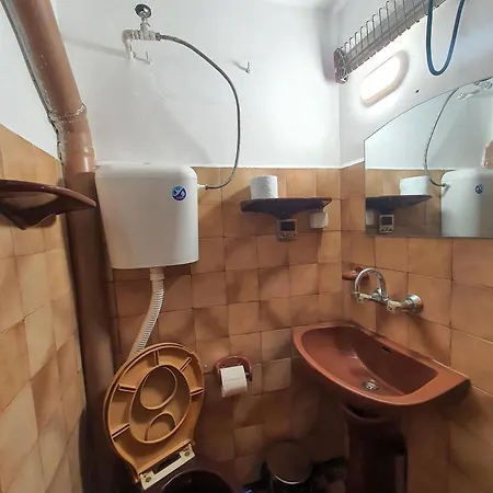 Къща За Гости Изгрев Holiday home