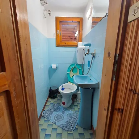 Къща За Гости Изгрев Holiday home Smolyan